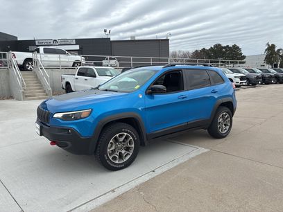Used 2022 Jeep Cherokee Trailhawk w/ Comfort/Convenience Group