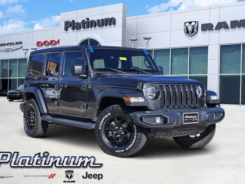 Used 2021 Jeep Wrangler Unlimited Sahara image 1