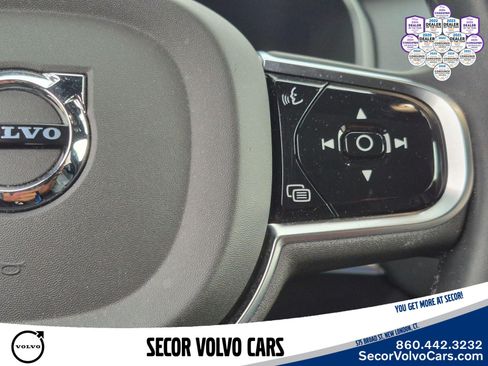 Used 2024 Volvo XC90 T8 Ultimate w/ Protection Package Premier AWD/4WD image 21