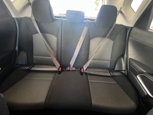 Used 2025 Kia Soul LX w/ LX Technology Package FWD image 36