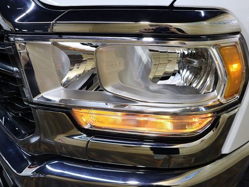 Used 2023 RAM 2500 Tradesman w/ Towing Technology Group image 12