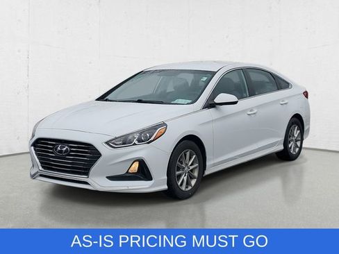 Used 2018 Hyundai Sonata SE image 1