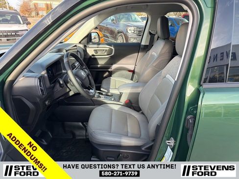 Used 2025 Ford Bronco Sport Badlands image 15