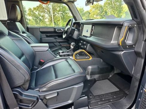 Used 2024 Ford Bronco Badlands AWD/4WD image 8
