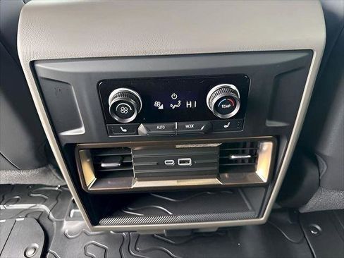 New 2025 GMC Hummer EV 3X w/ LPO, Illumination Package image 23