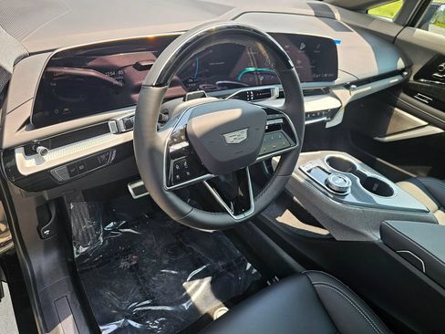 New 2026 Cadillac Optiq Sport 1 AWD/4WD image 19