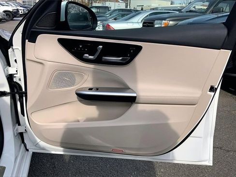 Used 2025 Mercedes-Benz C 300 4MATIC Sedan image 19
