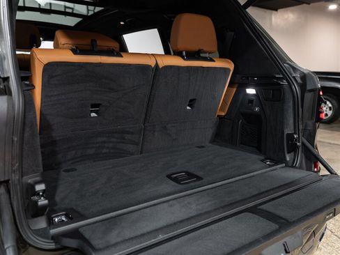 Used 2024 BMW X7 xDrive40i w/ Executive Package AWD/4WD image 31