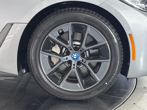 Used 2023 BMW i4 eDrive40 w/ Premium Package RWD image 12
