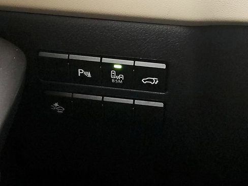 Used 2017 Lexus NX 200t FWD image 26