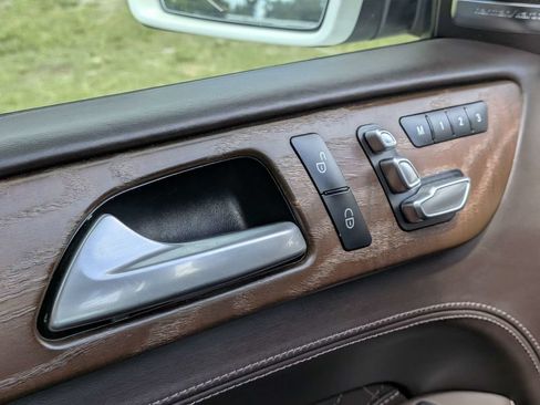 Used 2019 Mercedes-Benz GLS 550 4MATIC image 21