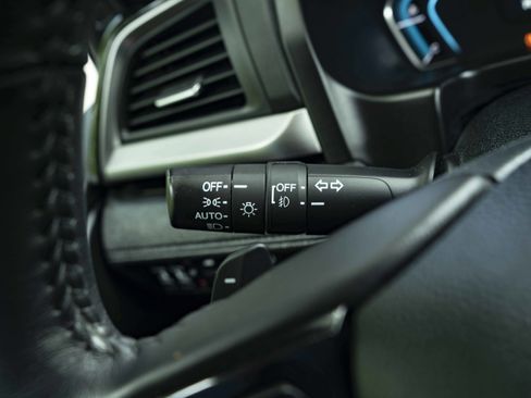 Used 2023 Honda Odyssey Touring image 24