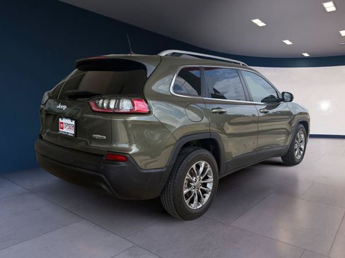 Used 2019 Jeep Cherokee Latitude Plus FWD image 5