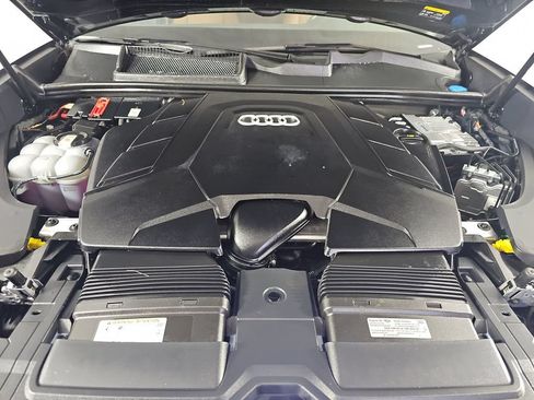 Used 2023 Audi Q8 Premium Plus w/ Premium Plus Package AWD/4WD image 10