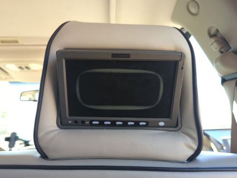 Used 2008 Lincoln Mark LT 4x4 image 14