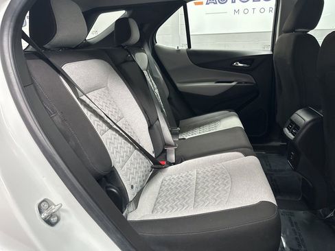 Used 2022 Chevrolet Equinox LS image 21