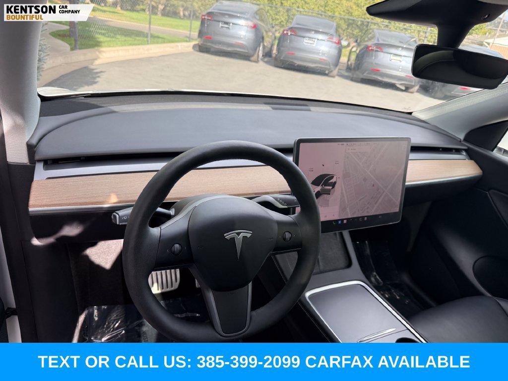 Used 2022 Tesla Model Y Performance AWD/4WD image 23