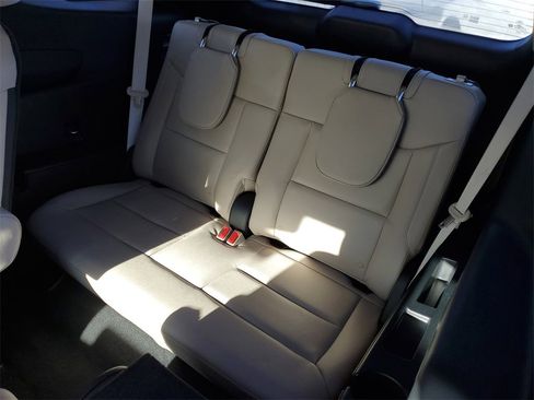 Used 2023 Ford Explorer Limited w/ Hybrid Equipment Group 310A image 37