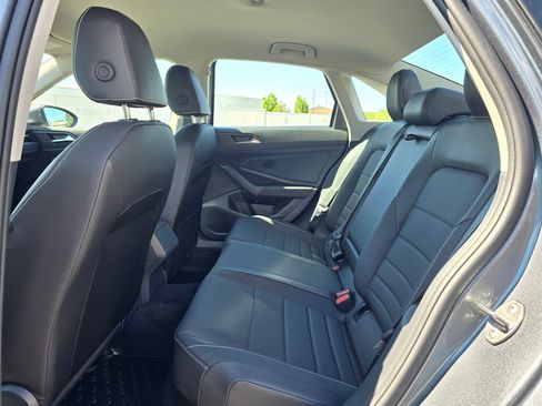 Used 2024 Volkswagen Jetta SE w/ Black Wheel Package FWD image 43