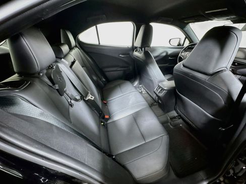 Used 2021 Lexus UX 200 w/ Accessory Package (Z2) FWD image 24