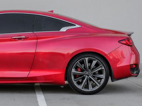 Used 2020 INFINITI Q60 Red Sport 400 w/ Proactive Package image 19