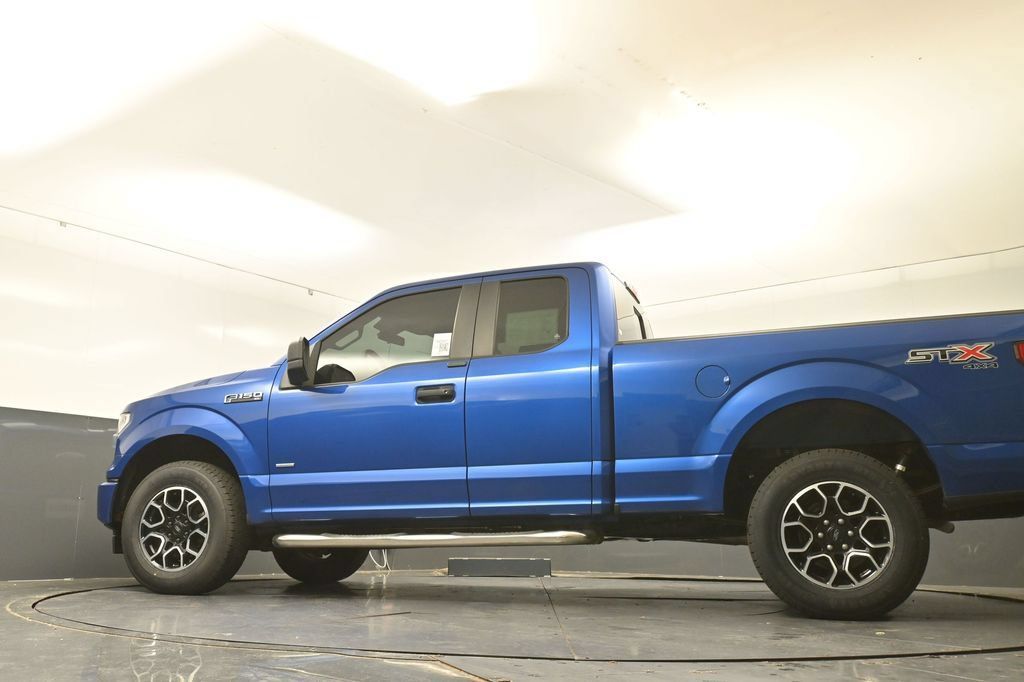 Used 2017 Ford F150 XL w/ Equipment Group 101A Mid AWD/4WD image 54