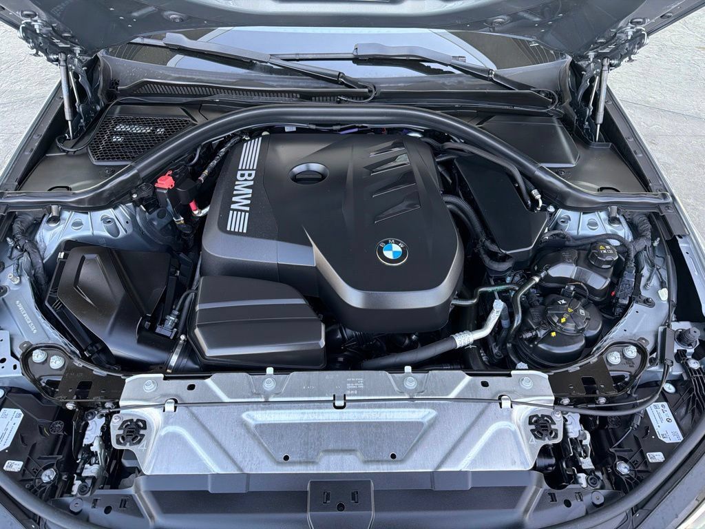 Used 2025 BMW 330i Sedan w/ Premium Package RWD image 22