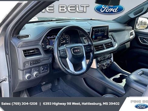 Used 2021 GMC Yukon SLT w/ SLT Luxury Plus Package image 12