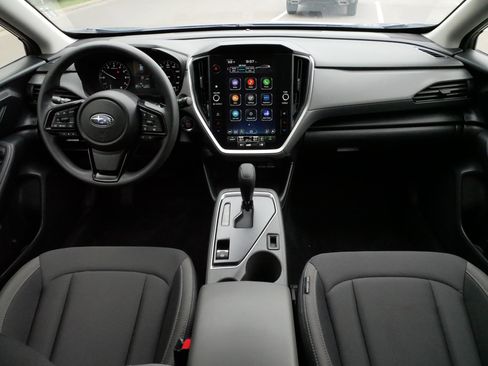Used 2025 Subaru Crosstrek 2.5i Premium AWD/4WD image 10