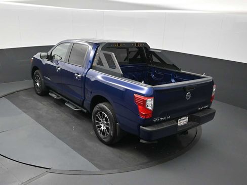 Used 2021 Nissan Titan SV w/ Accessory Utility Package AWD/4WD image 18
