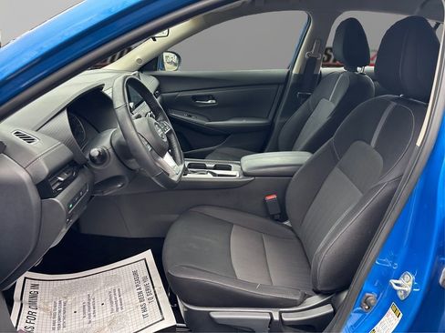 Used 2022 Nissan Sentra SV w/ Trunk Package image 9