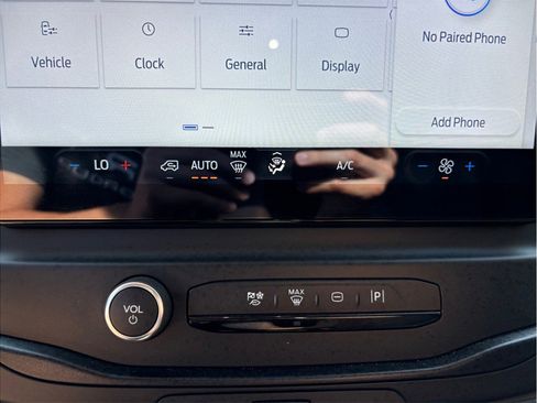 Used 2023 Ford E-Transit 148 High Roof Extended w/ Load Area Protection Package image 28