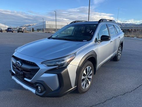 Certified 2025 Subaru Outback Limited image 8