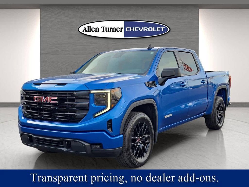 Used 2024 GMC Sierra 1500 Elevation AWD/4WD image 3