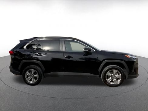 Used 2025 Toyota RAV4 XLE image 16