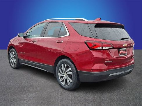 Used 2023 Chevrolet Equinox Premier w/ LPO, Floor Liner Package image 6