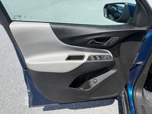 Used 2020 Chevrolet Equinox LT AWD/4WD image 11