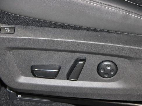 Used 2025 Nissan Murano Platinum w/ Cargo Package AWD/4WD image 26
