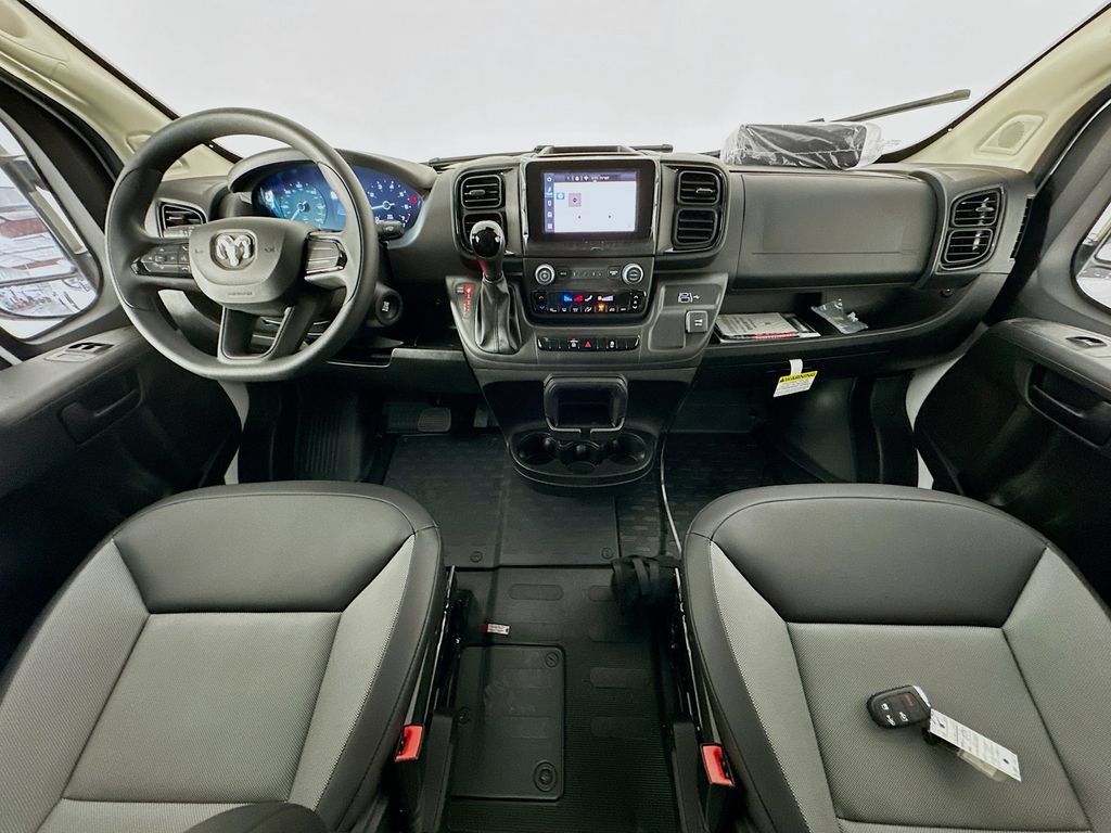 New 2026 RAM ProMaster 1500 w/ Storage Group FWD image 8