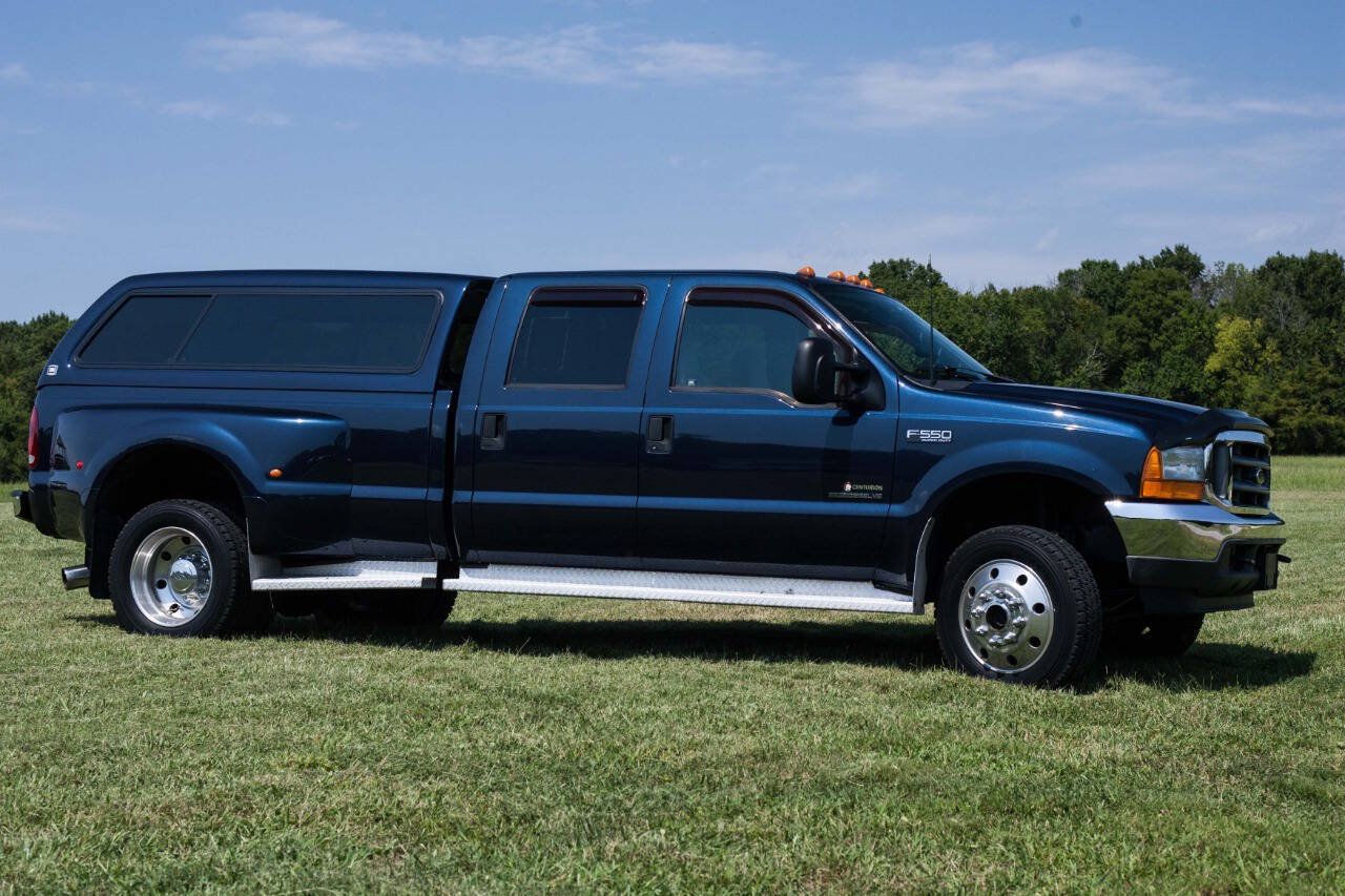 Used 2001 Ford F550 4x4 Crew Cab Super Duty image 2