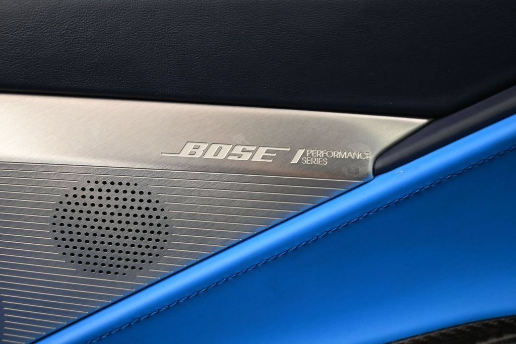 Used 2022 Chevrolet Corvette Stingray Premium Conv w/ Z51 Performance Package RWD image 17