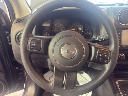 Used 2016 Jeep Compass Sport w/ Power Value Group image 15