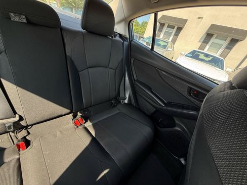 Used 2017 Subaru Impreza 2.0i AWD/4WD image 33