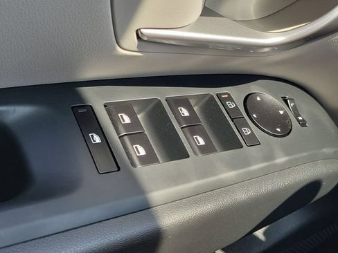 New 2026 Hyundai Tucson SE FWD image 18