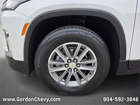 Certified 2023 Chevrolet Traverse LT image 11