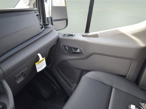 New 2026 Ford Transit 250 148 Medium Roof image 10