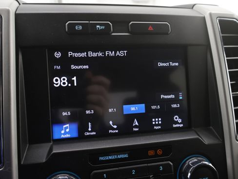 Used 2019 Ford F350 Lariat w/ Chrome Package image 44