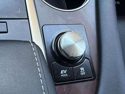 Used 2022 Lexus RX 450h AWD w/ Premium Package image 25