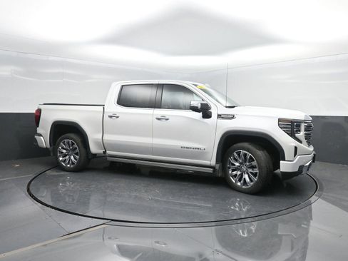 Used 2024 GMC Sierra 1500 Denali image 3