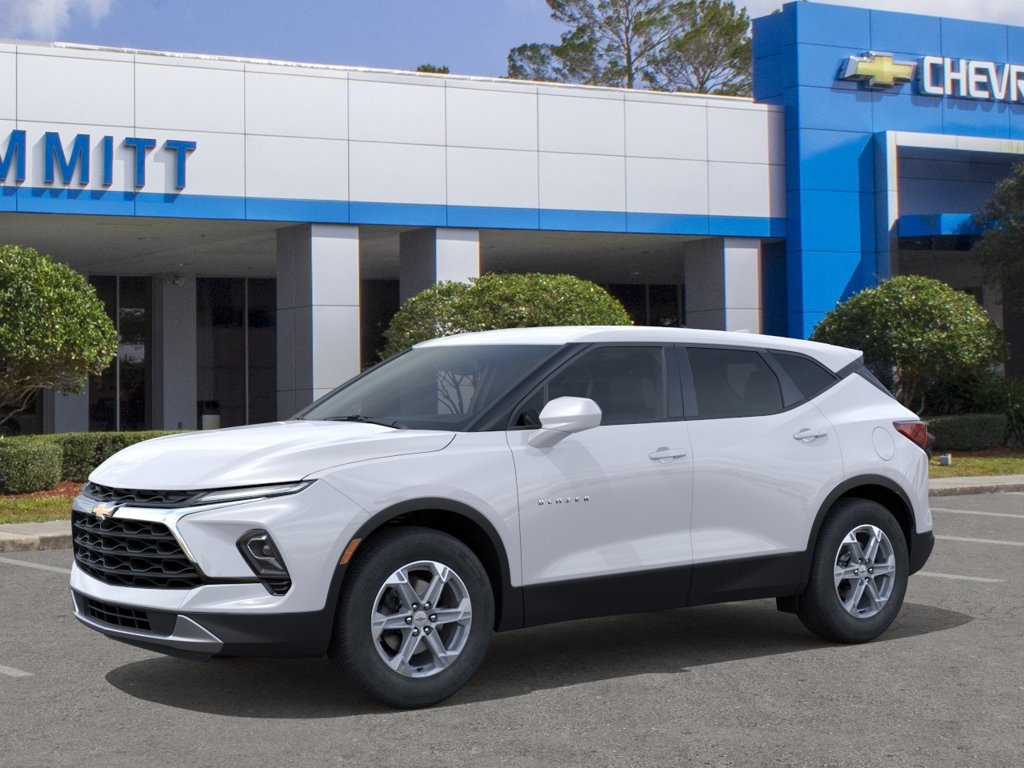 New 2026 Chevrolet Blazer LT w/ LPO, Floor Liner Package FWD image 2